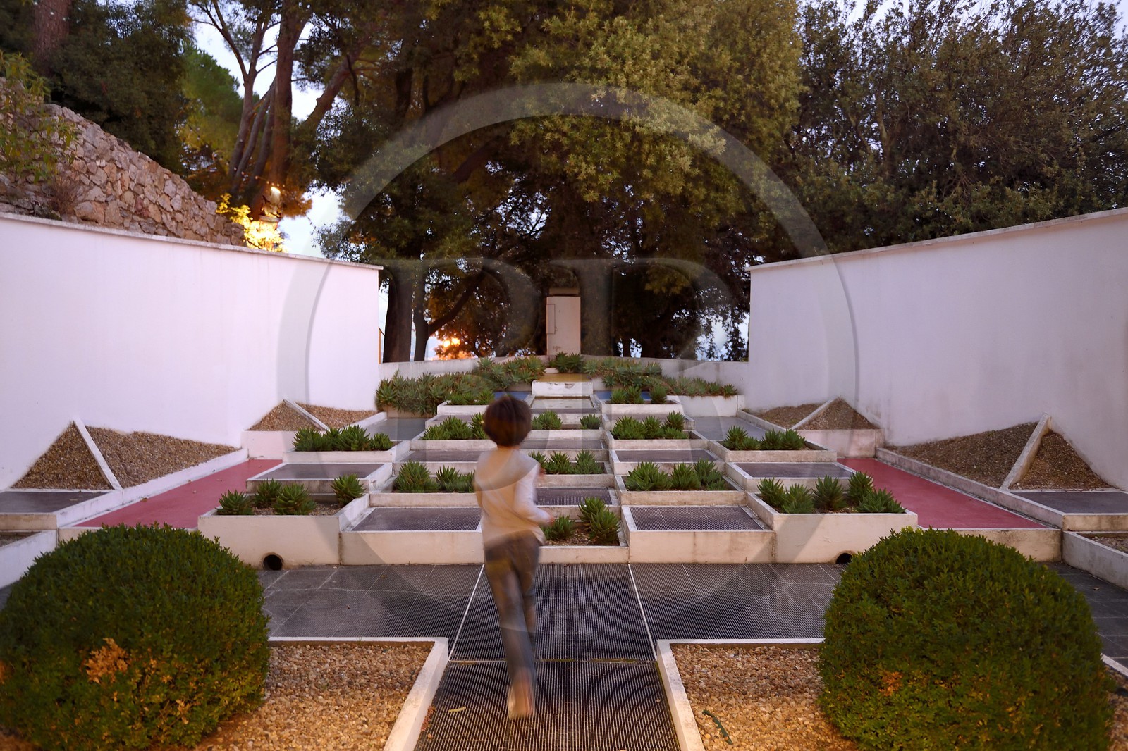 France, Var (83), Hyères, villa Noailles, architecte Robert Mallet Stevens, jardin cubiste de Gabriel Guevrekian