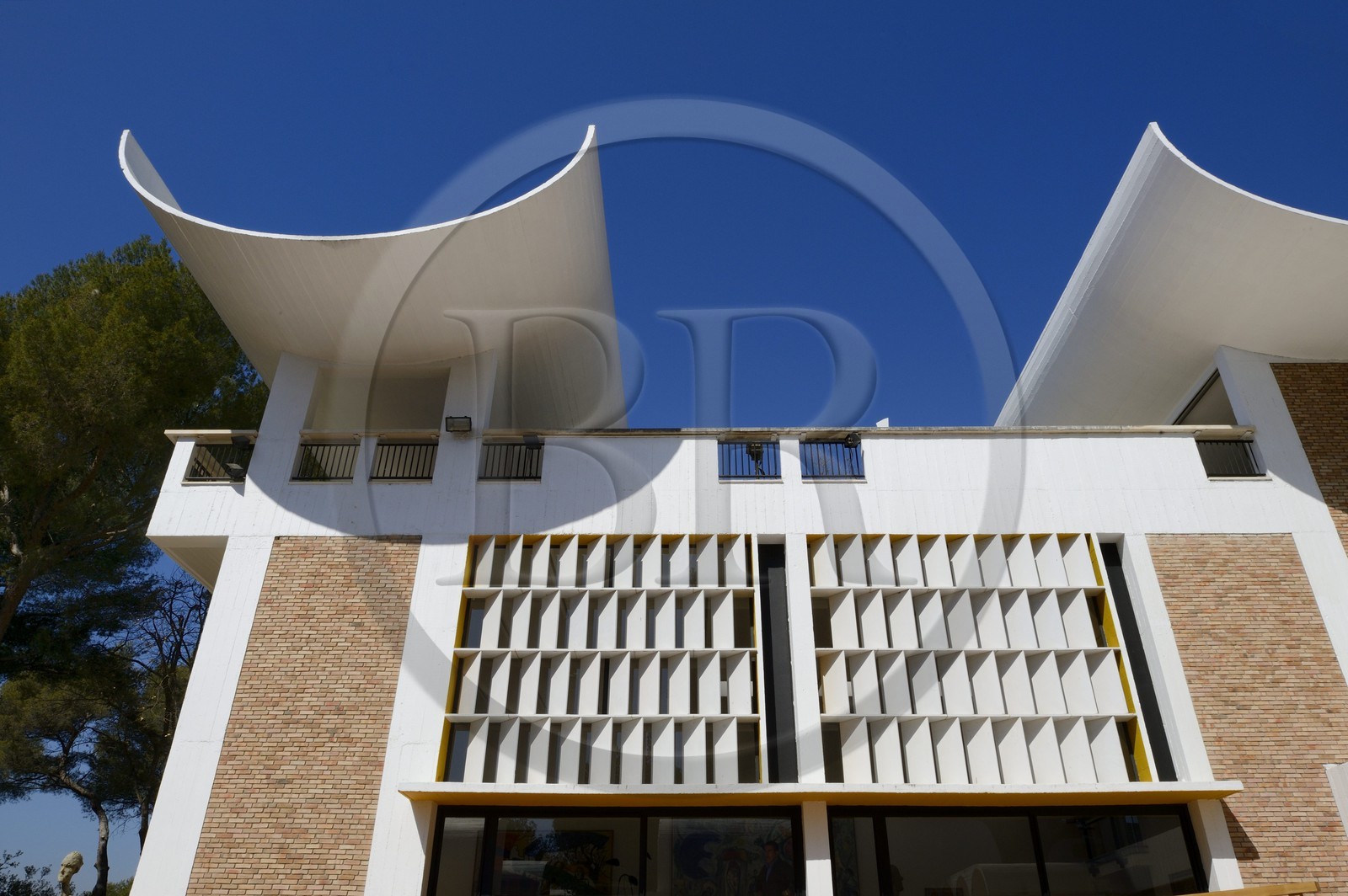 France, Alpes-Maritimes (06), Saint Paul de Vence, Fondation Maeght de l’architecte catalan Josep Lluis Sert, musée d'art contemporain