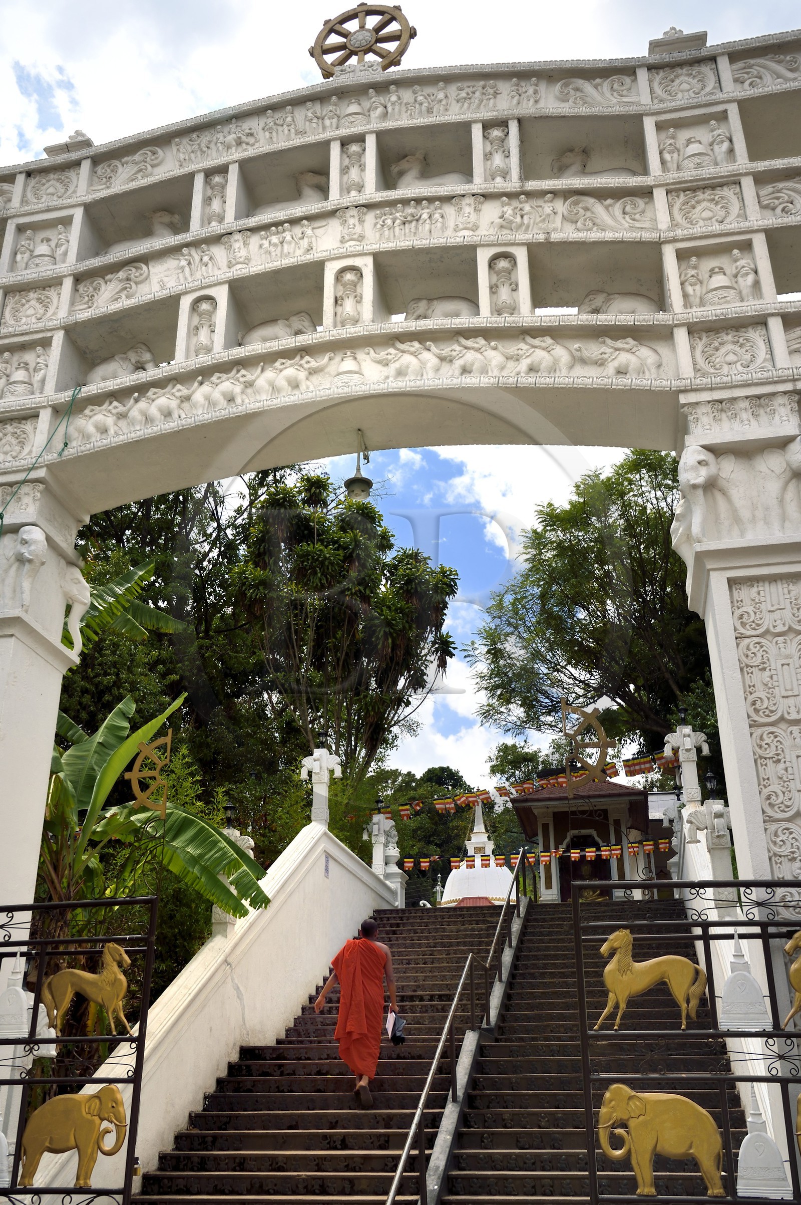 Sri Lanka, Province d'Uva, temple bouddhiste de Bandarawela