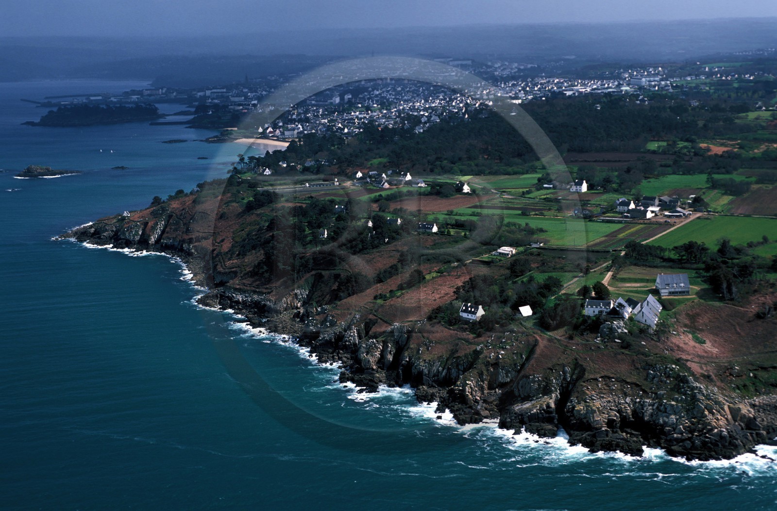 France, Finistère (29), la Pointe de la Ydé, près de Douarnenez, (vue aérienne)