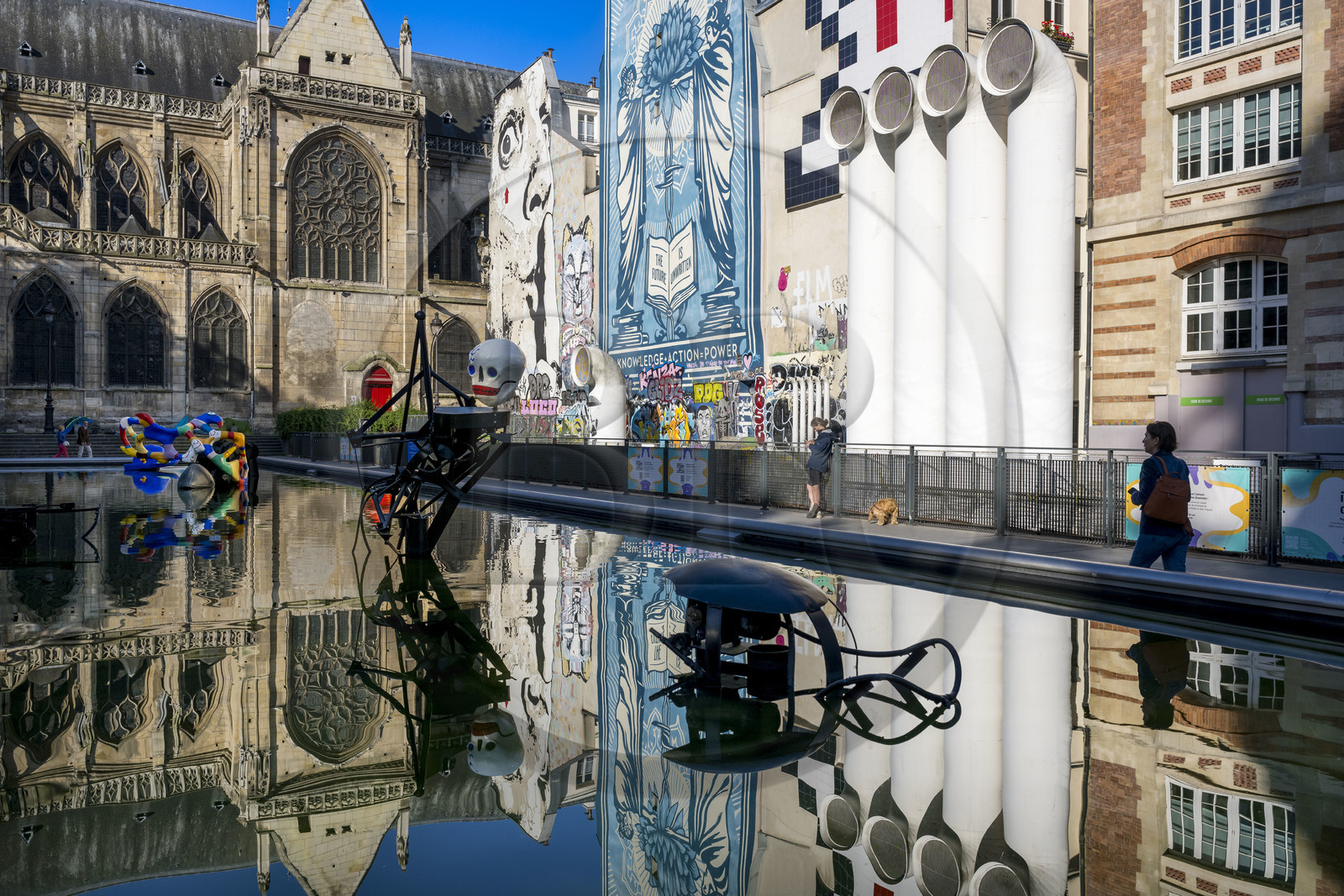 France, Paris (75), quartier des Halles  Beaubourg, la fontaine Stravinsky de Jean Tinguely et Niki de Saint Phalle
