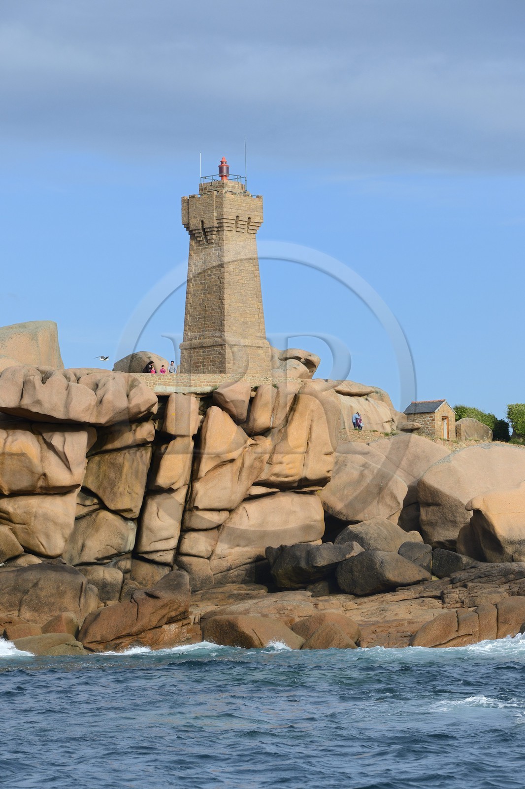 France, Cotes-d'Armor, Cote de Granit Rose (the Pink Granite coast), Perros Guirec, Ploumanach, Pointe de Squewel and Mean Ruz Lighthouse