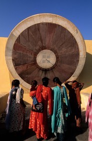 Inde, état du Rajasthan, Jaipur, observatoire astronomique de Yantra Mandir ou Jantar Mantar construit en 1727, classé Patrimoine Mondial de l'UNESCO