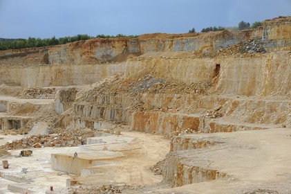 France, Côte d'Or (21), les carrières calcaires de Comblanchien