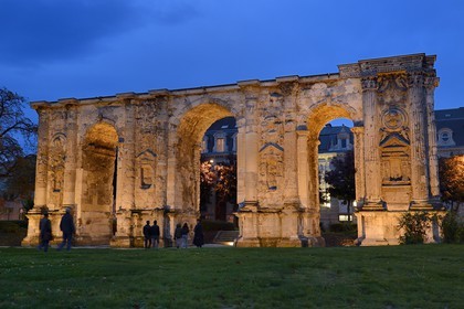 France, Marne (51), Reims, la Porte de Mars est le plus large arc du monde romain