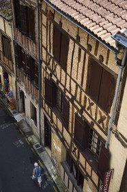 France, Dordogne, purple Perigord, Bergerac, timbered houses rue de l'ancien pont in the old town