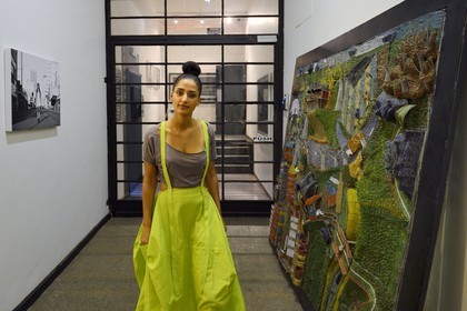 Afrique du Sud, province de Gauteng, Johannesburg, quartier de Maboneng, le Johannesburg Art hotel 12 Decades, Carla Fonseca est une actrice multiculturelle avec ses racines à la fois le Mozambique et l'Afrique du Sud, elle va lancer sa propre collection de vetements