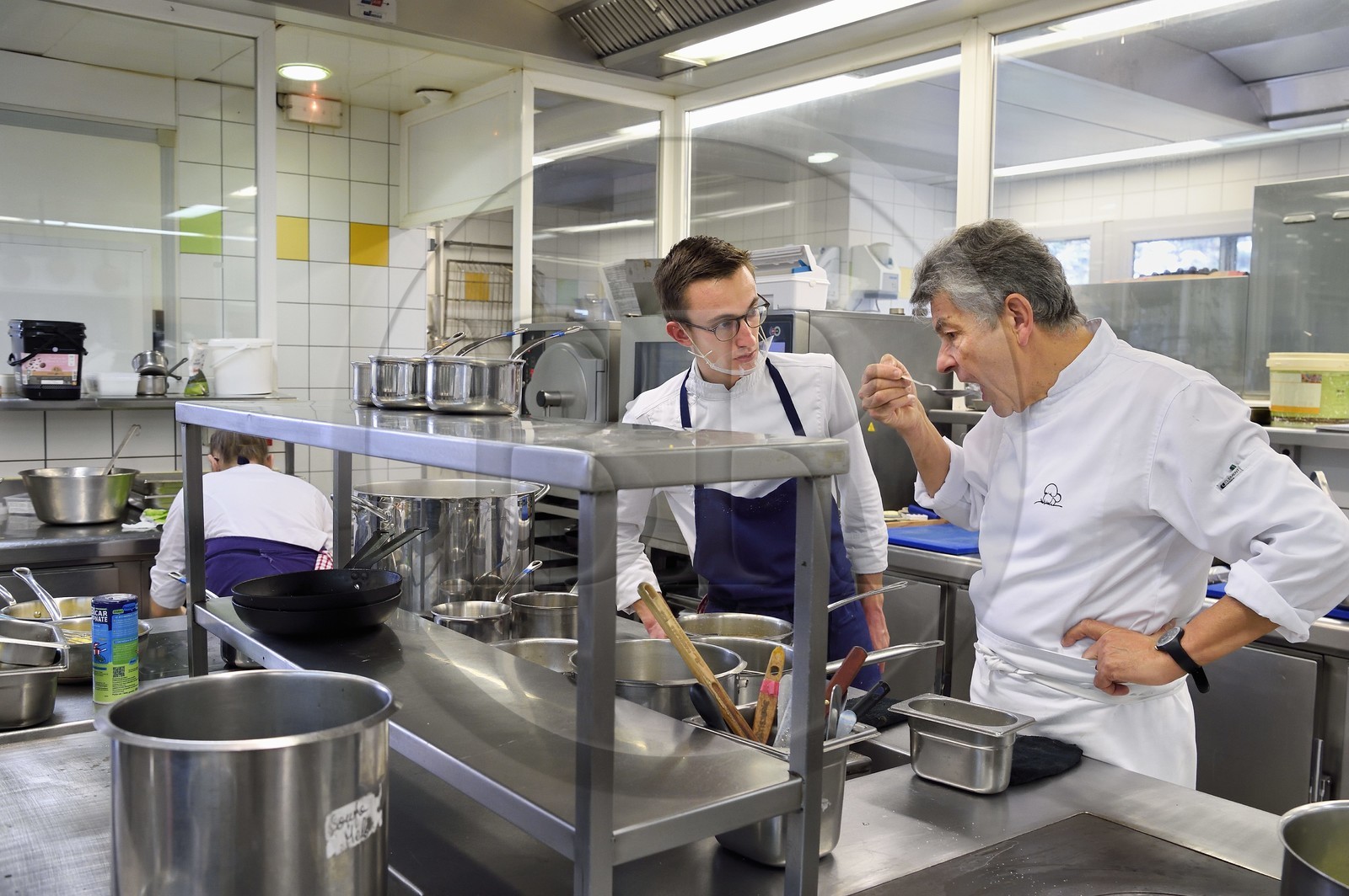 France, Haute-Loire (43), Saint-Bonnet-le-Froid, Restaurant 3 étoiles Régis et Jacques Marcon, le chef cuisinier Jacques Marcon