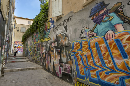 France, Bouches-du-Rhône (13), Marseille, quartier du Panier, peintures murales et graffitis rue du Bouleau