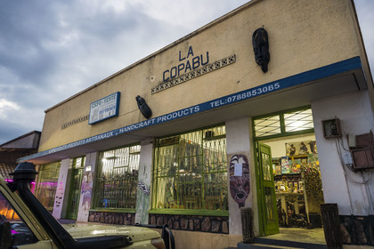 Rwanda, Province du Sud, Nyanza, magasin coopératif de vente d'objets artisanaux