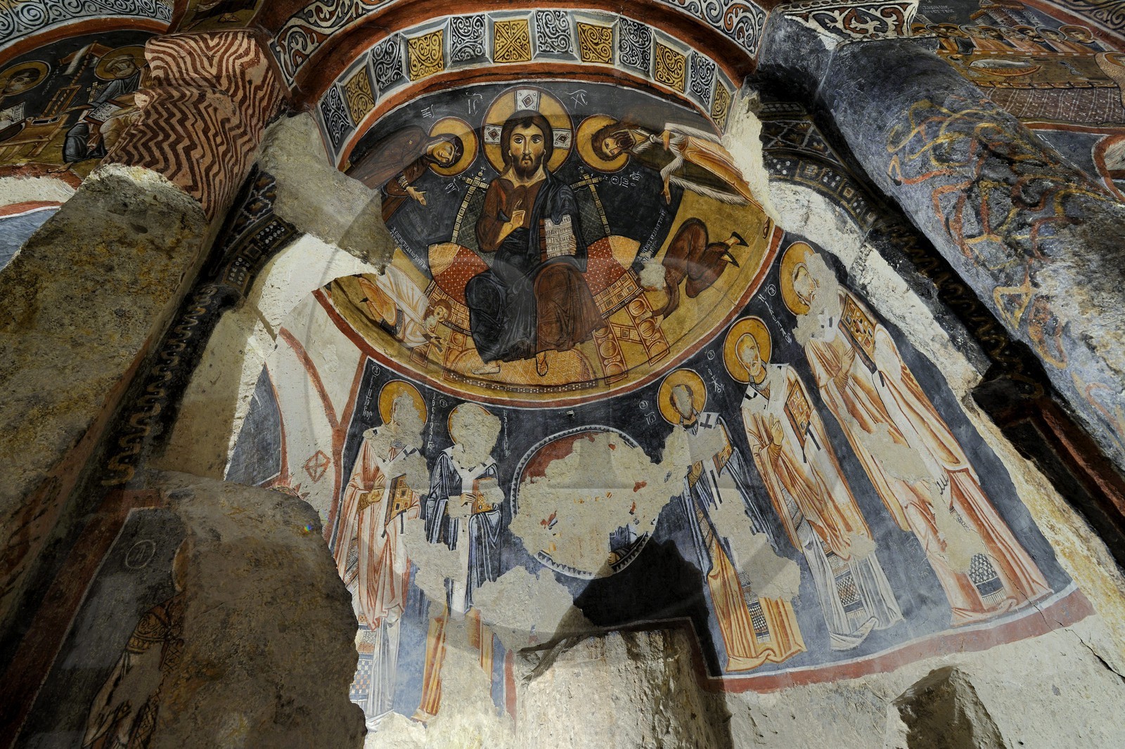 Turquie, Anatolie Centrale, province de Nevsehir, Cappadoce classée Patrimoine Mondial de l'UNESCO, Göreme, le musée en plein air, église  Sombre troglodytique (Karanlik Kilise)
