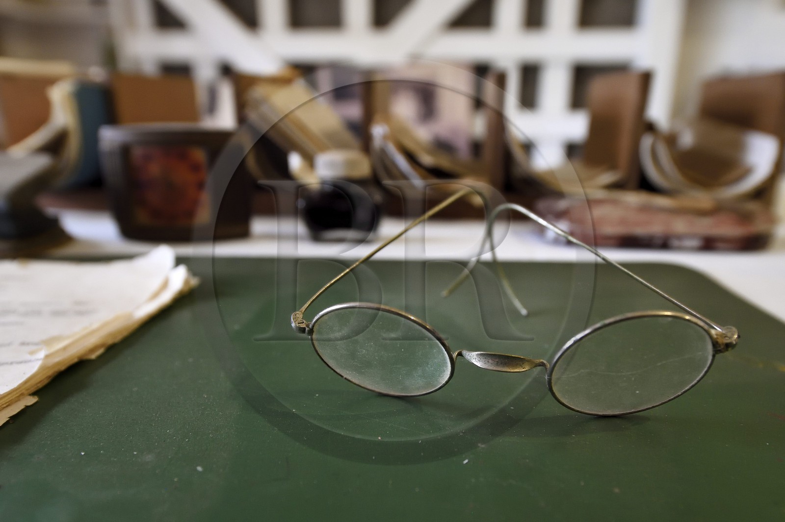 Gabon, Province du Moyen-Ogooué, Lambaréné, l'ancien Hopital Albert Schweitzer devenu musée, le bureau privé d'Albert Schweitzer tel qu'il était le jour de son décès