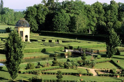 France, Saône-et-Loire (71), Mâconnais, labyrinthe du château de Cormatin