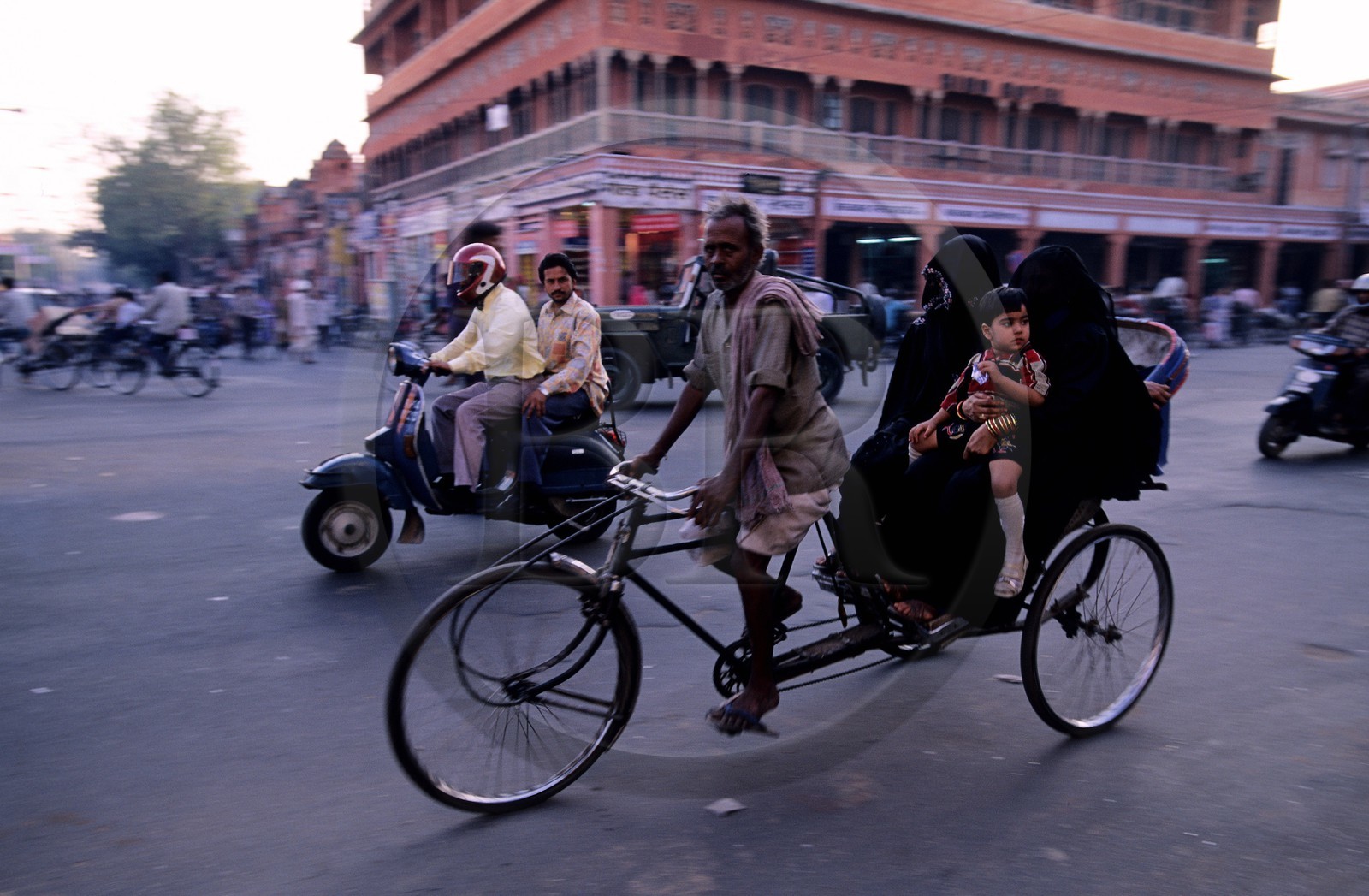 India, Rajasthan State, Jaipur, Rickshaws in the city's streets