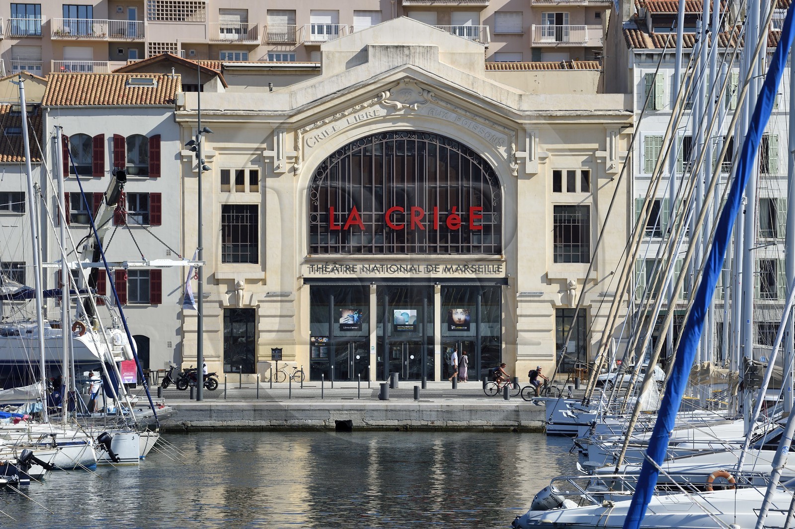 France, Bouches-du-Rhône (13), Marseille, Le Vieux Port, le théâtre de La Criée sur la quai Rive-Neuve