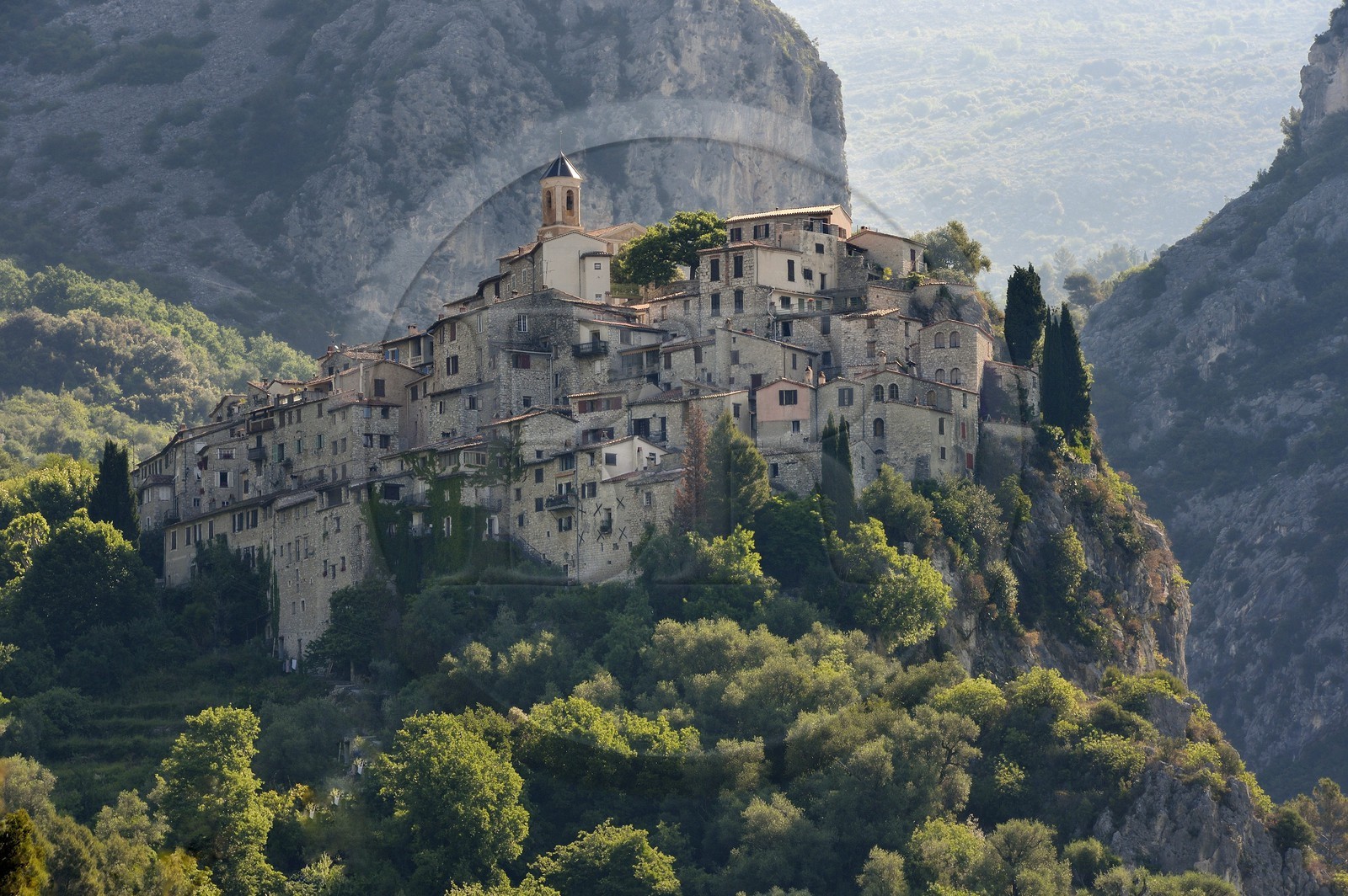 France, Alpes-Maritimes (06), le village perché de Peillon