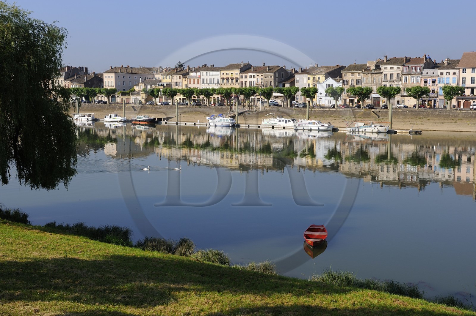 France, Saône et Loire (71), Tournus, les bords de Saône