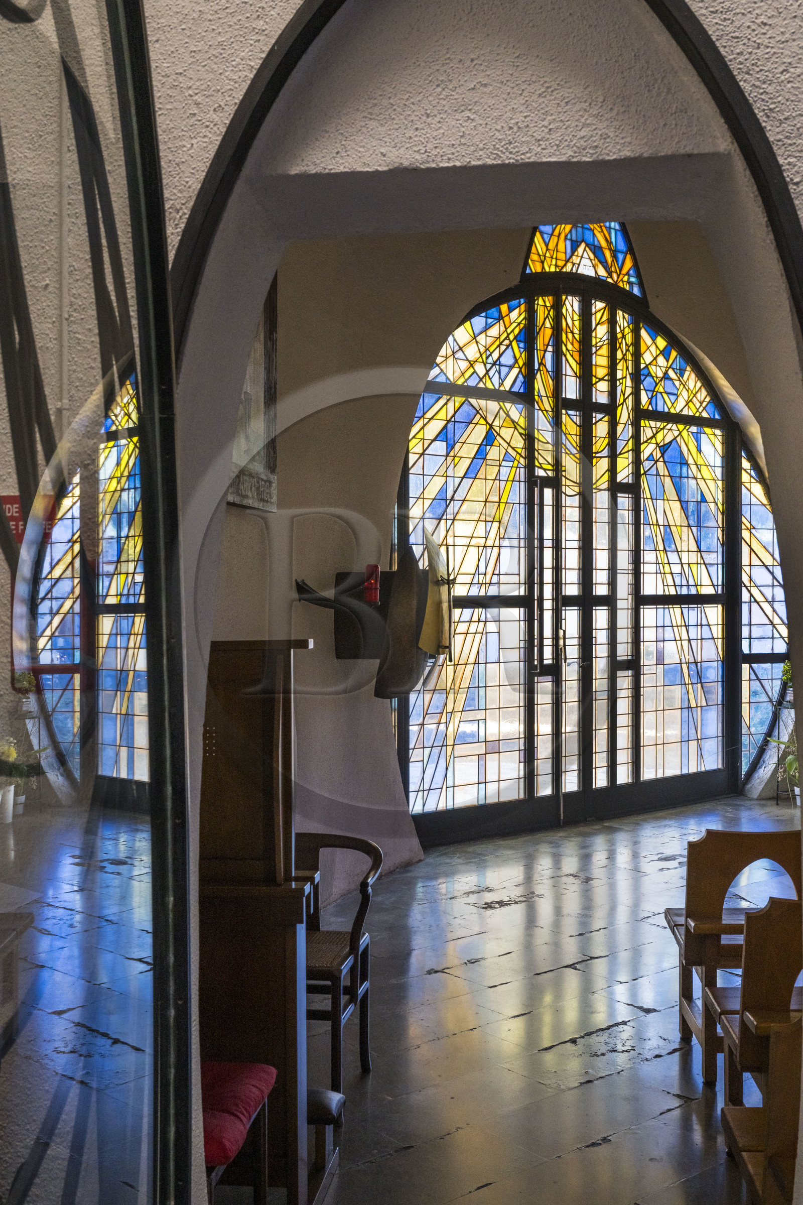 France, Hérault (34), La Grande-Motte, labellisé patrimoine du XXème siècle, l'église Saint-Augustin des architectes Jean Balladur et Jean-Bernard Tostivint