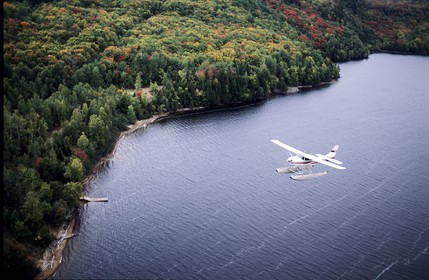 Canada, province de Québec, Mauricie, survol en hydravion du Parc National de la Mauricie (vue aérienne)