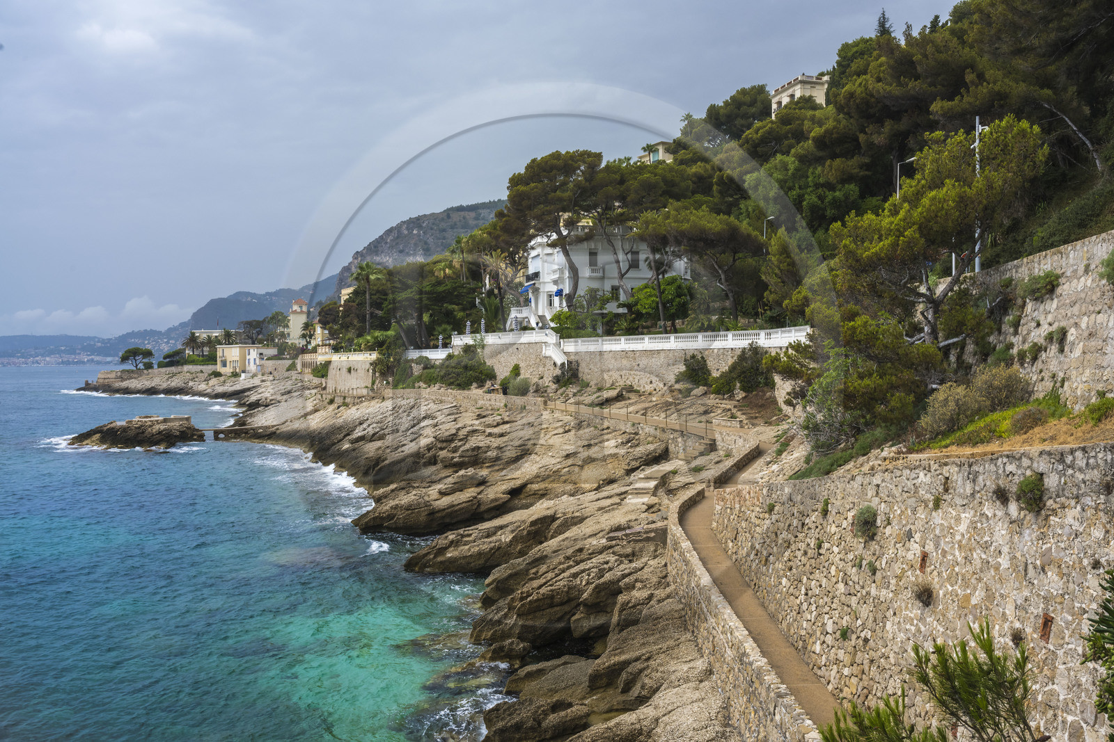 France, Alpes-Maritimes (06), Cap d'Ail, le sentier du littoral