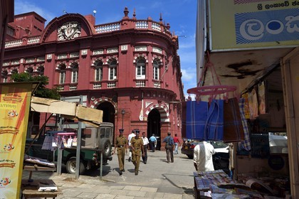 Sri Lanka, Western Province, Colombo District, Colombo, Fort area, historical Cargills & Millers departement store building dating from the colonial era