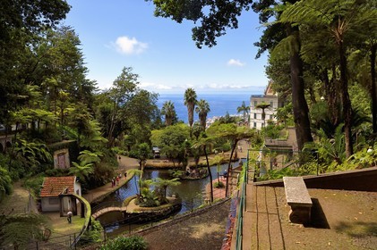 Portugal, Ile de Madère, Funchal, le jardin tropical Monte Palace, l'ancien palais au coeur de la propriété