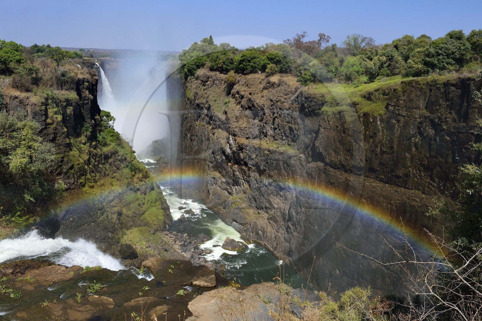 Zimbabwe, province de Matabeleland septentrional, fleuve Zambèze, les Chutes Victoria, classées Patrimoine Mondial de l'UNESCO