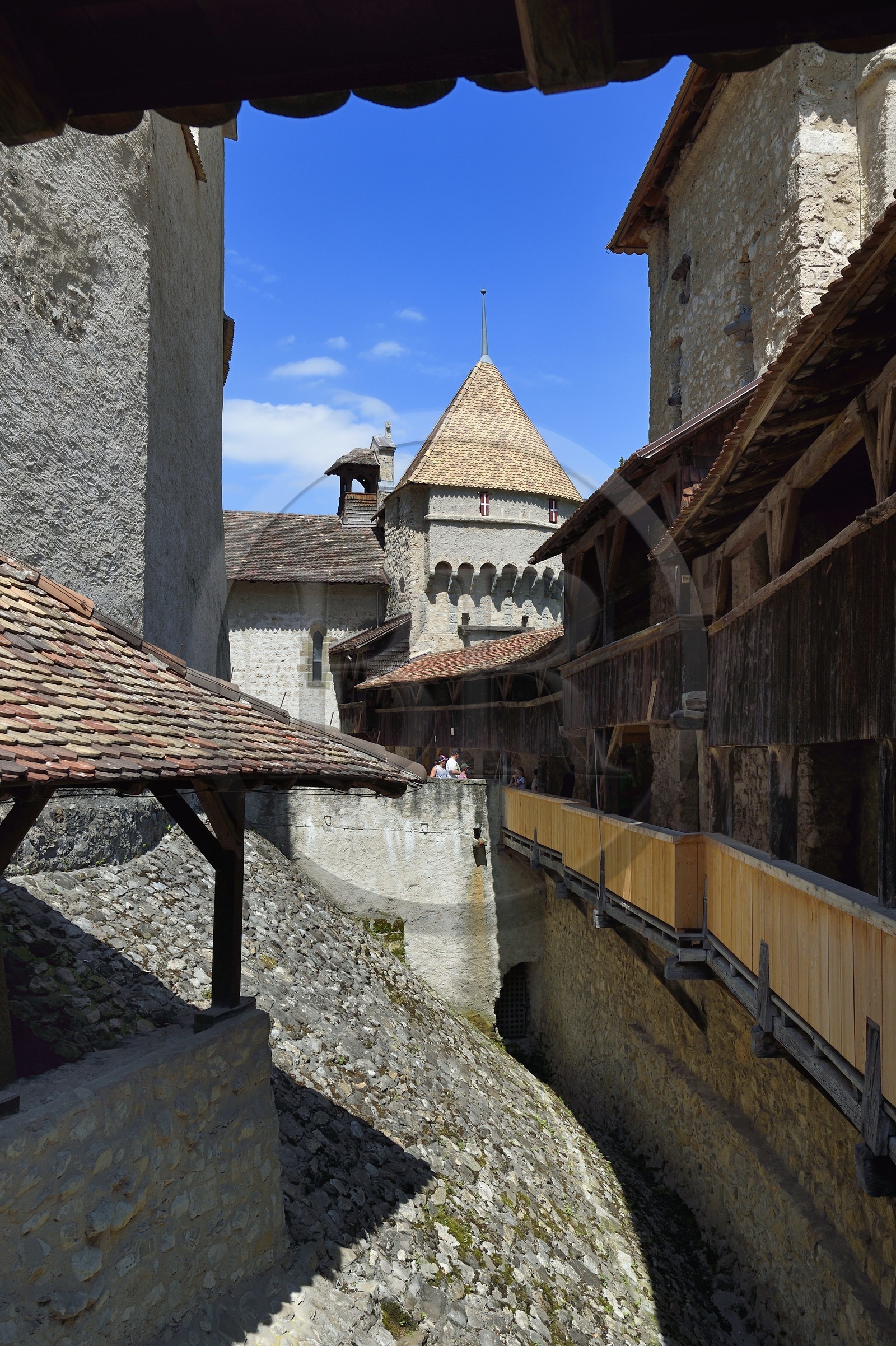 Suisse, Canton de Vaud, Veytaux, chateau Chillon sur les rives du lac Léman, une des quatre cours, la cour de la courtine