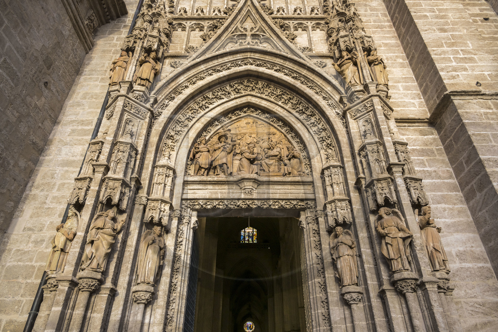 Espagne, Andalousie, Séville, la cathédrale, classé Patrimoine Mondial de l'UNESCO, porte latérale