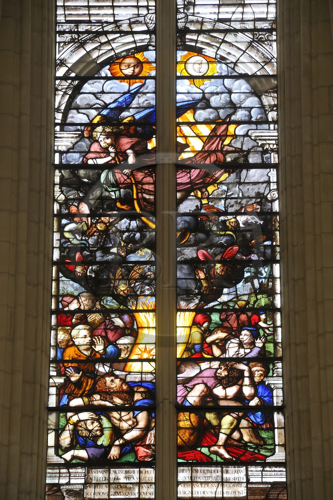 France, Val-de-Marne (94), Vincennes, le château de Vincennes, vitraux de la Sainte Chapelle représentant l'Apocalypse, la vision des sauterelles