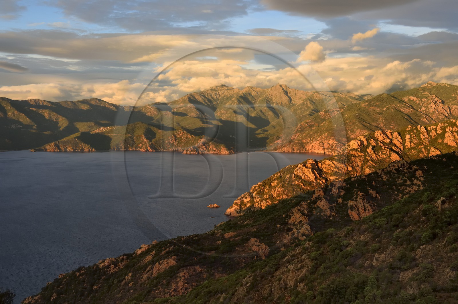 France, Corse-du-Sud (2A), Golfe de Porto, classé Patrimoine Mondial de l'UNESCO