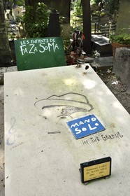France, Paris (75), cimetière du Père-Lachaise, la tombe du chanteur Mano Solo