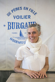 France, Vendée (85), Ile de Noirmoutier, Noirmoutier-en-l'Ile,  la voilerie Burgaud labellisée EPV Entreprise du Patrimoine Vivant, dirigée par Delphine Burgaud