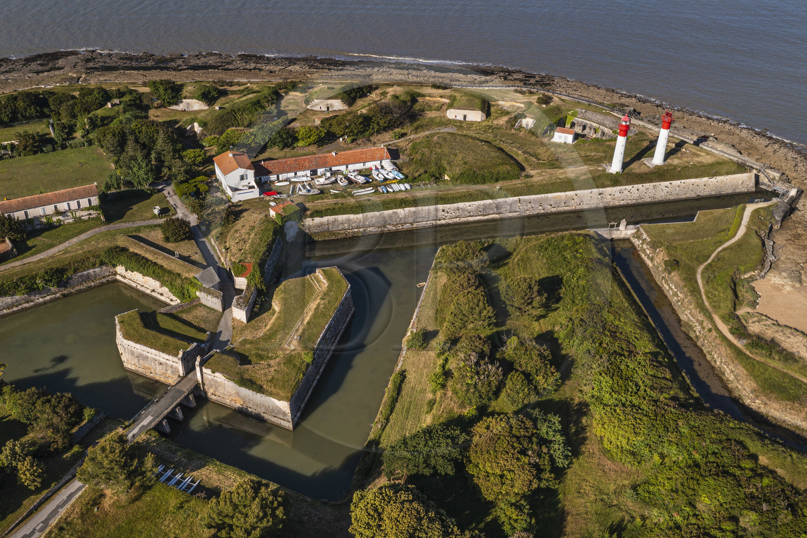France, Charente-Maritime (17), Ile d'Aix, Fort de la Rade (vue aérienne)