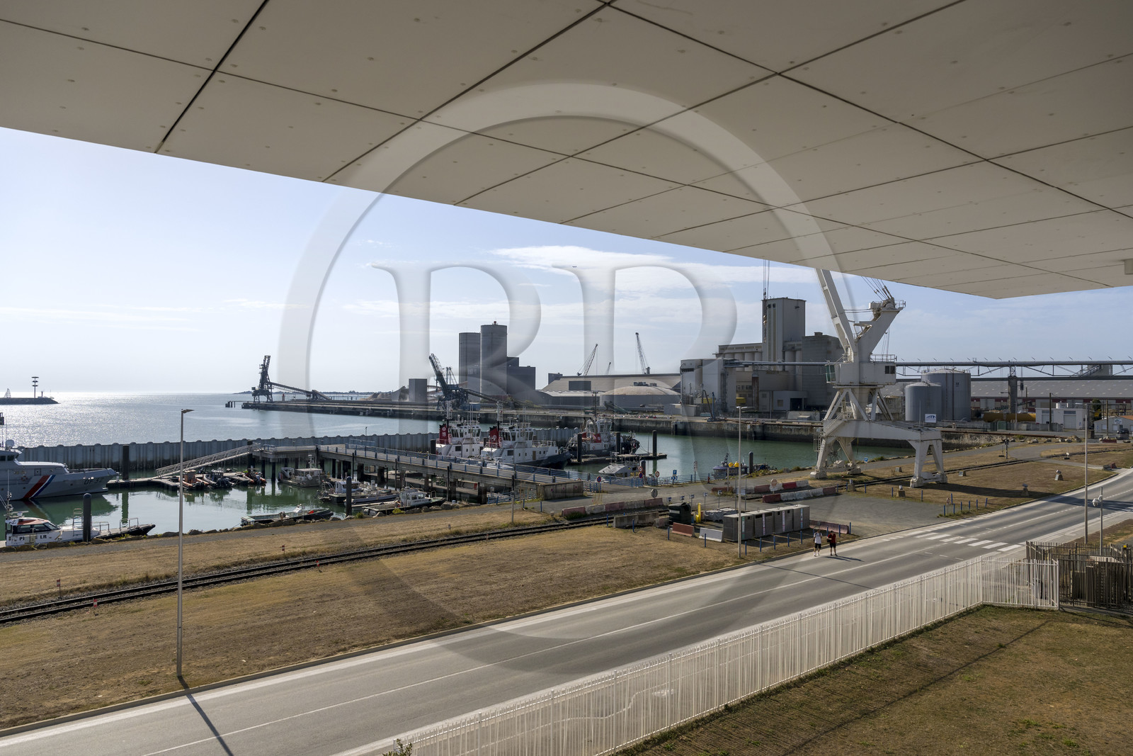 France, Charente-Maritime (17), La Rochelle, le Port Atlantique La Rochelle, port de commerce La Pallice