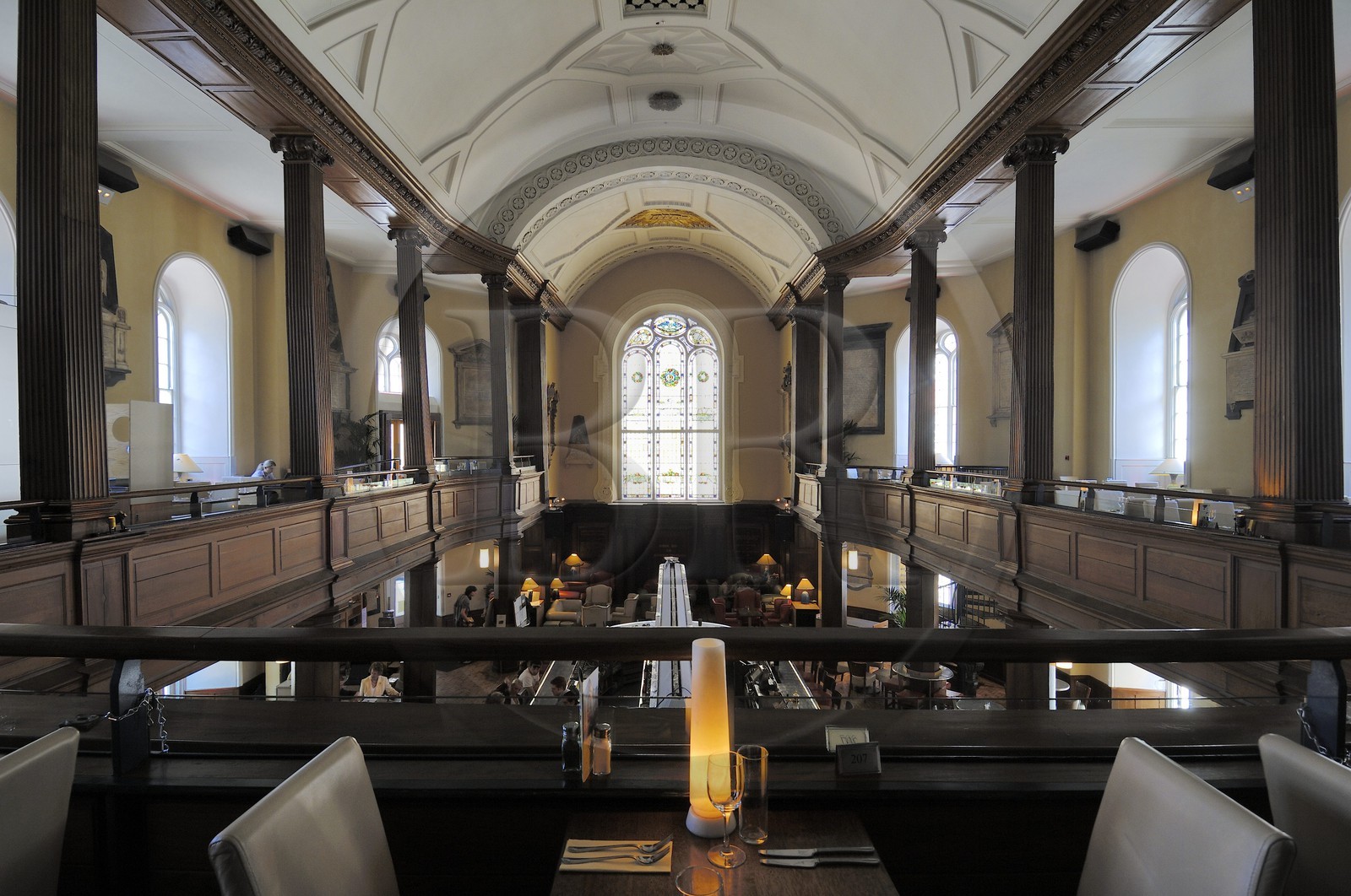 Irlande, Dublin, John M Keating Bar restaurant dans l'ancienne église St.Mary's church