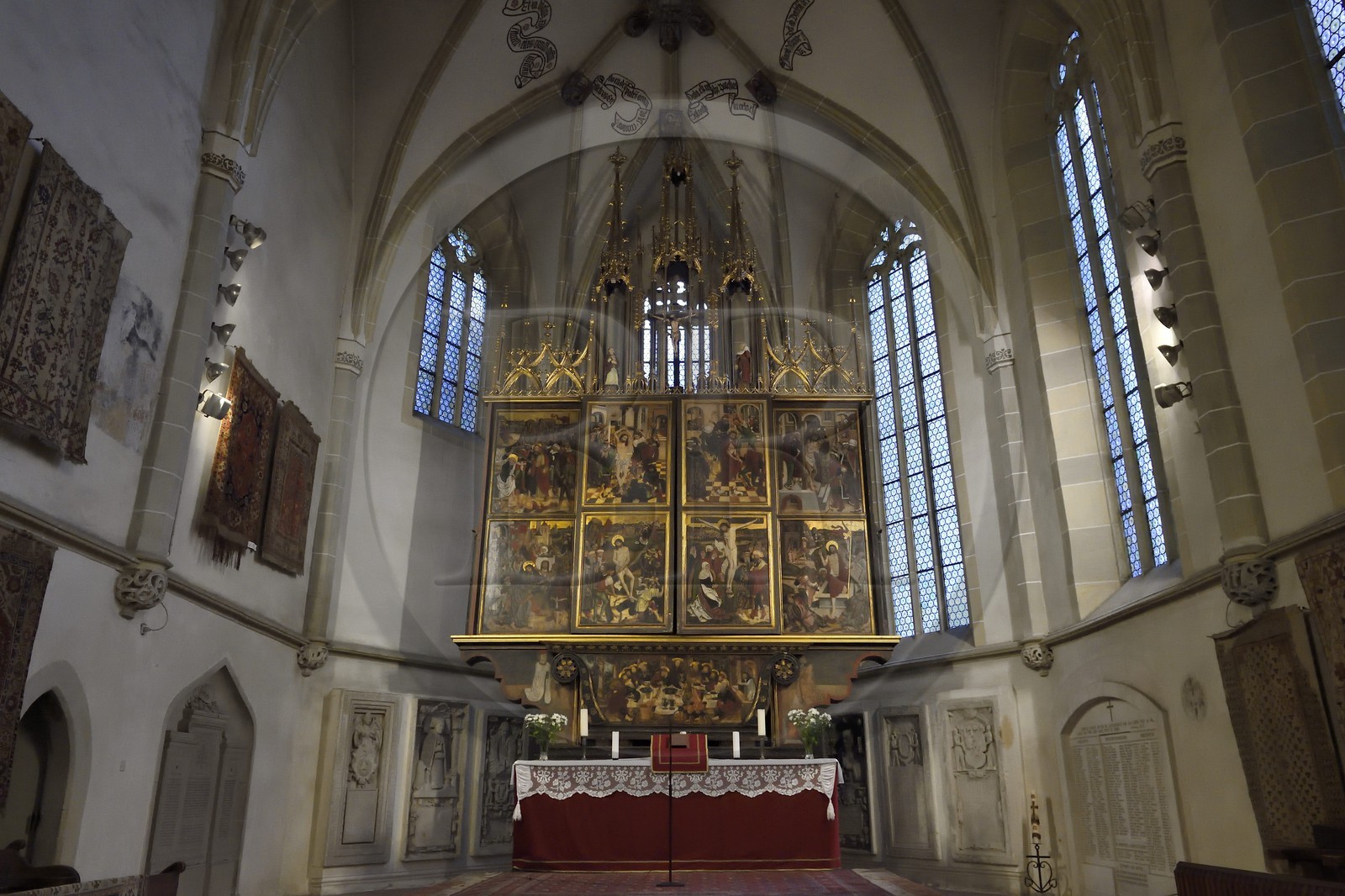 Roumanie, Transylvanie, Medias, l'une des sept villes saxonnes fortifiées, l'église fortifiée Sfanta Margareta (Sainte Marguerite), retable