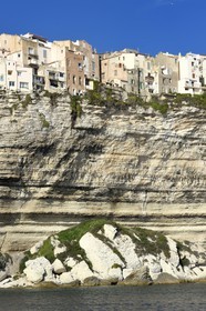 France, Corse du Sud, Bonifacio, the old town or Upper Town perched on limestone cliffs more than 60 meters high