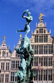 Belgium, Flanders, Antwerp, the Bradofontein in front of the Old Crossbow on Grote Markt