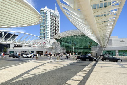 Portugal, Lisbon, Parque das Nações (Nations' Park) built for the Universal Expo 98 World Exhibition, Vasco de Gama shopping centre