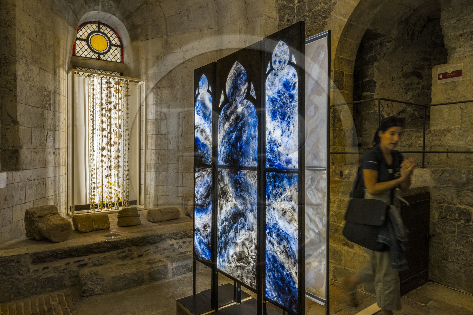 France, Aveyron (12), Millau, le beffroi de Millau, vitrail du Maitre verrier Claude Baillon installé à Millau depuis 50 ans