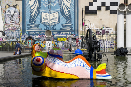 France, Paris, Les Halles Beaubourg district, the Stravinsky fountain by Jean Tinguely and Niki de Saint Phalle