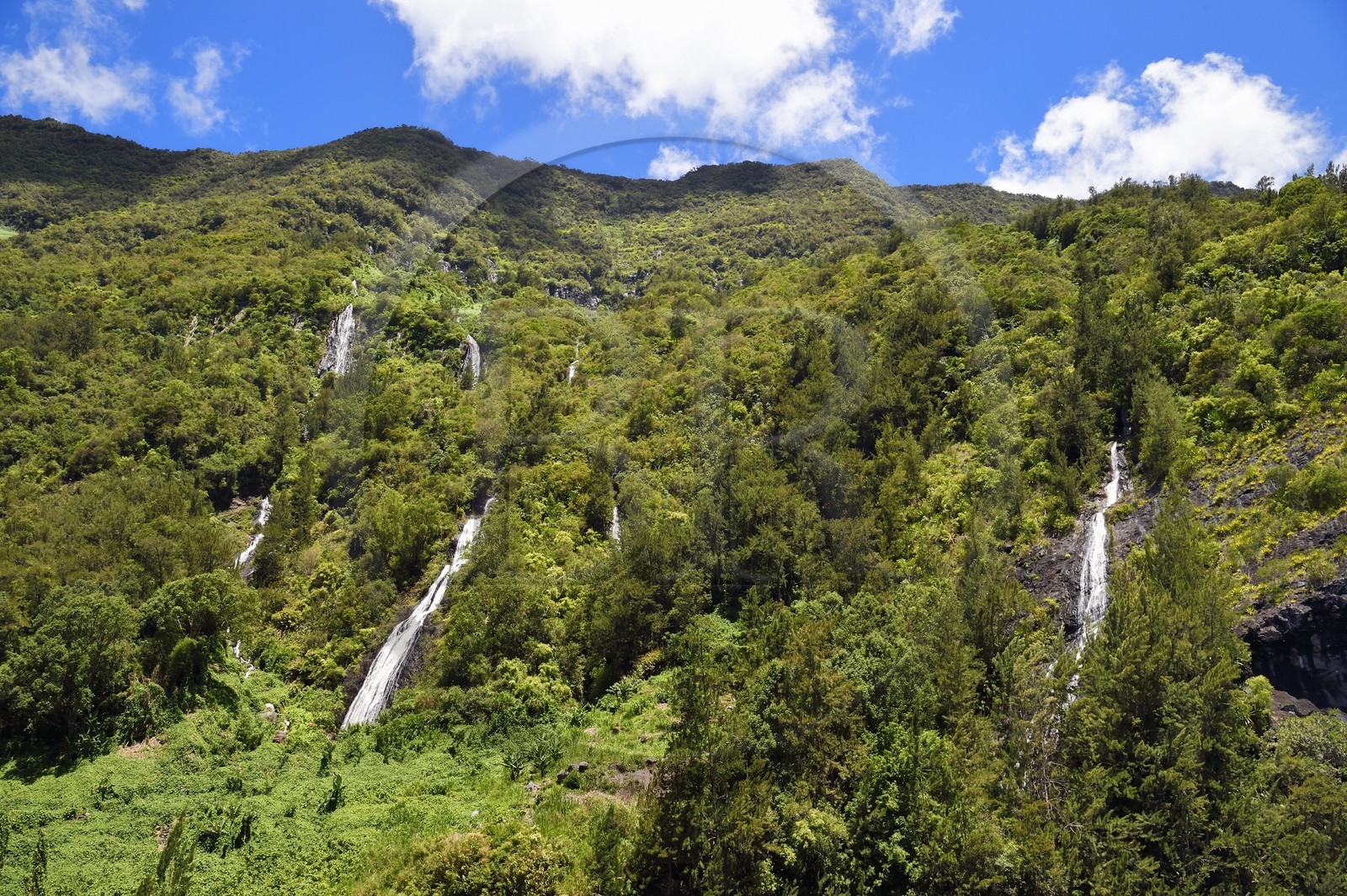 France, Ile de la Reunion, Cirque de Salazie, classé Patrimoine Mondial de l'UNESCO, cascade du Voile de la Mariée