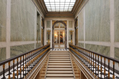 France, Yvelines (78), château de Versailles, classé Patrimoine Mondial de l'UNESCO, appartement du Roi, escalier Louis-Philippe