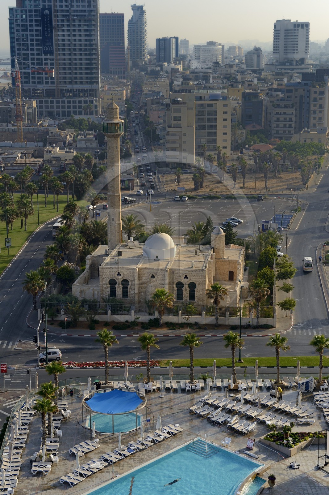 Israel, Tel Aviv, quartier de Jaffa, la mosquée Hassan Bek sur le front de mer