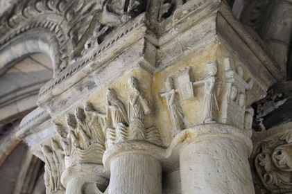 France, Seine-Maritime, Saint-Martin-de-Boscherville, Saint-Georges de Boscherville Abbey of the 12th century, historiated capital of the chapter room