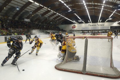 France, Haute-Savoie (74), Morzine, match de hockey sur glace du Hockey Club Morzine-Avoriaz appelé les Pingouins
