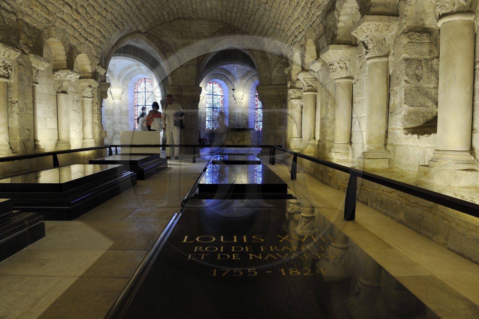 France, Seine-Saint-Denis (93), Saint-Denis, la basilique de Saint-Denis, la crypte, le caveau des Bourbons, tombe de Louis XVIII