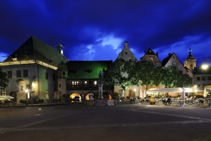 France, Haut Rhin, Colmar, la Place de l'Ancienne Douane, Schwendi fountain work by Bartholdi in front of the former douane or customs control edifice (Koifhus)