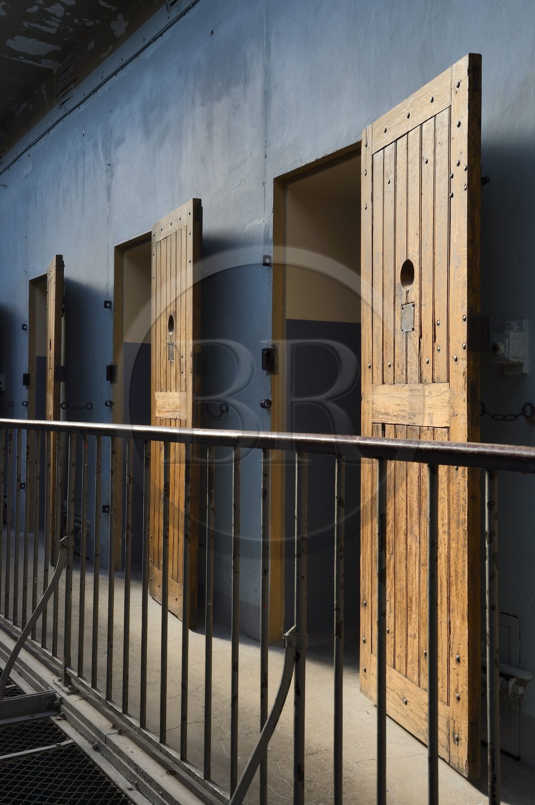 France, Rhône (69), Lyon, Mémorial Prison de Montluc, cellules de la galerie du 2ème étage où fut enfermé Jean Moulin